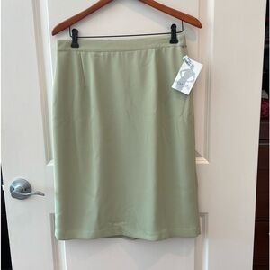 Ingenuity Skirt In Green